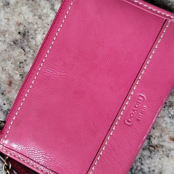 Coach Card Holder - Picture 16 of 16